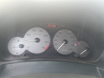 Peugeot Partner 1.6. benzin - 8