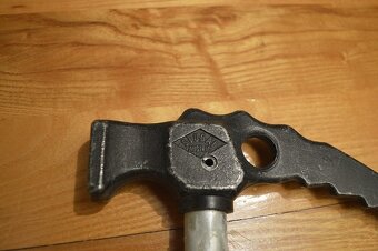 predam horolezecky cepin STUBAI - 8