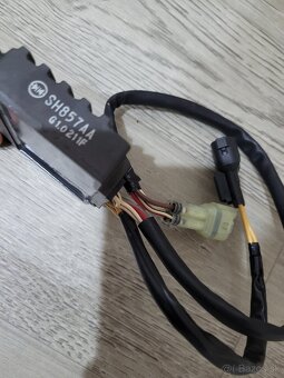 Brzdový strmeň BREMBO KTM 1290 Super Adventure S - 8