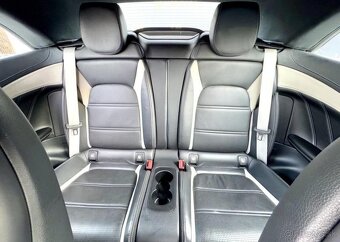 Mercedes-Benz Třídy C 63S AMG 4.0 V8 Bi-turbo Cabrio - 8