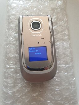 Nokia 2760 - 8