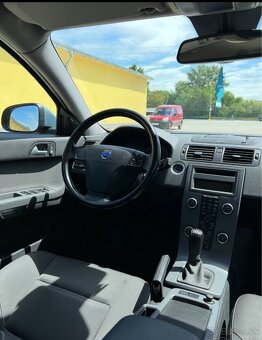 Volvo V50 2.0 liter R.V.2011 - 8