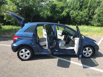 Mercedes-Benz B trieda 200 CDI Sport - 8