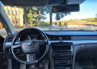 Škoda Superb - 8