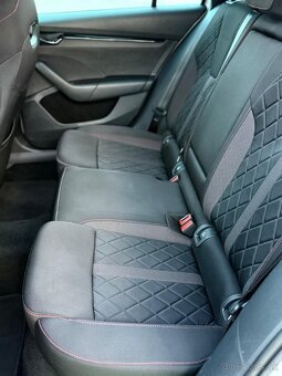 Škoda Octavia Combi RS 2.0 TDI DSG 147kW, 2022 - 8