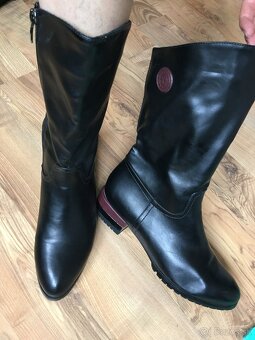 Predám čizmy čierne veľkosť 39-40 NOVE nenosene - 8