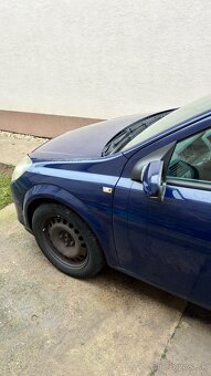 Opel Astra H 1.4 benzín, MANUÁL, r. 2004 – STK 06/2026 - 8