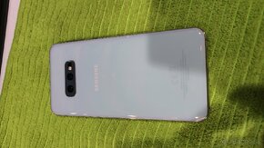 Samsung galaxy S10e 6/128GB - 8