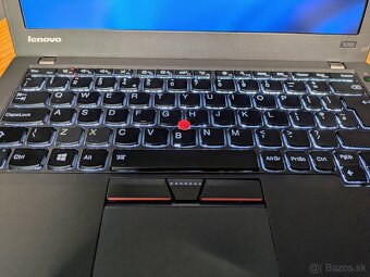 Predám Lenovo ThinkPad X250 8GB/500GB + dock + obal - 8