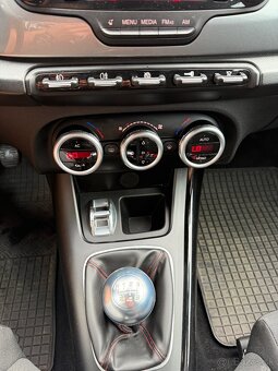 Alfa Romeo Giulietta 1.4 TB 88Kw Model 2011 - 8