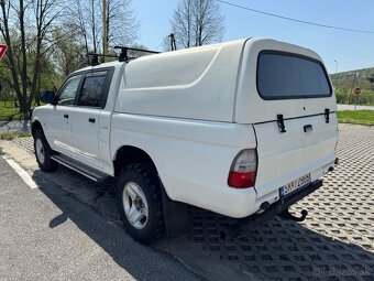 Mitsubishi L200 pickup - 8