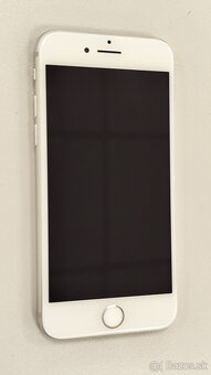 Apple iPhone 8 64GB biely - 8