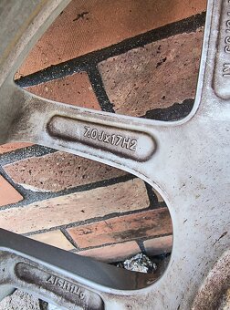 Zimná sada Borber 5x100r17 et40 - 8