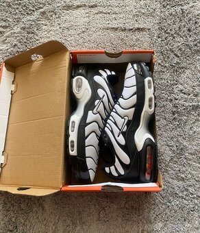 Nike Air Mac Plus White and Black - 8