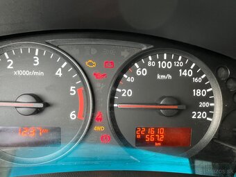 Predám Nissan Navara - 8