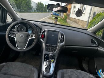 Opel Astra 1,4 Turbo 103kw - 8
