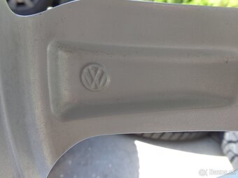 5x112 17" original VW T-Roc / Passat / Touran zimna sada - 8