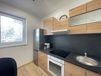 Predám 1 izbový byt - 8