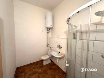 RADO | Administratívna budova v kúpeľnom meste Trenčianske T - 8