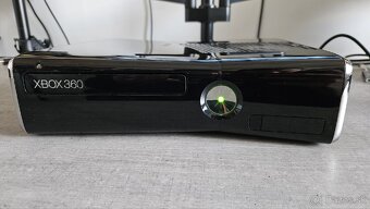 XBOX 360 SLIM - 250GB - 8