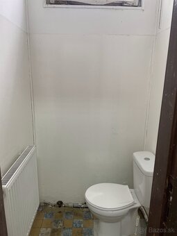 Prenajmem obchodné priestory v Krásnej Hôrke - 8