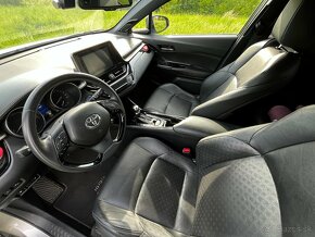 Toyota C-HR 1.8 HYBRID EXECUTIVE r.v. 06/2019 - 8