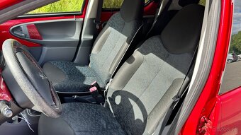 Peugeot 107 1.0 2011 50kw Benzin - 8