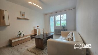 Prenájom 2,5 izbového bytu, komplet zariadený,centrum mesta - 8