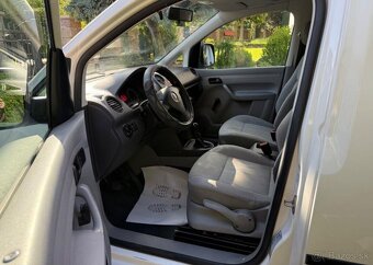 Volkswagen Caddy 1,9TDi MAXI Nová STK regály nafta manuál - 8