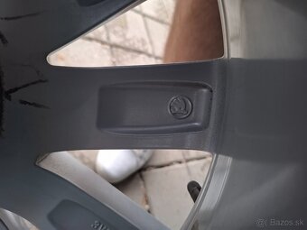 Alu disky 5x112 R17 Škoda Stratos + 215/55 R17 zimné pneumat - 8