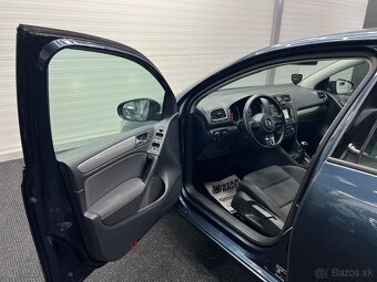 Volkswagen Golf 6 1.6tdi 77kw vyhrievané sedadlá 2.majitel - 8