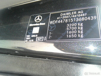 Mercedes V trieda 250 d extralang A/T 4MATIC rok:2020 - 8