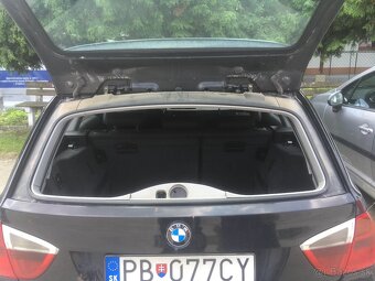 BMW e91 318d 90kw - 8