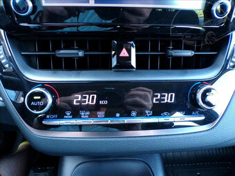 Toyota Corolla 1,8 i TS Hybrid,Active AT-DPH - 8