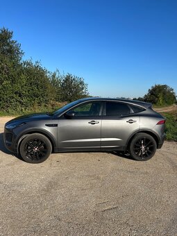 JAGUAR E-PACE 2,0 D 8/2018 automat 4x4 - 8