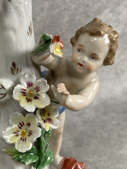 Honosný 4plamnenný porcelánový svietnik s postavičkou Putti - 8