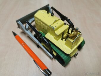 Dinky Supertoys buldozér - 8