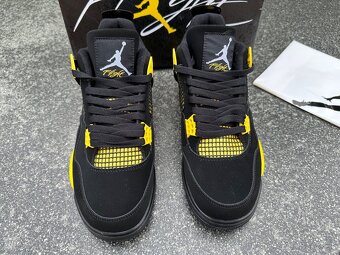 Air Jordan 4 Retro Thunder - 8