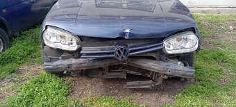 Volkswagen golf - 8