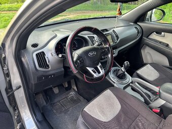 KIA sportage 1,7 CRDI 2WD PLATINUM - 8