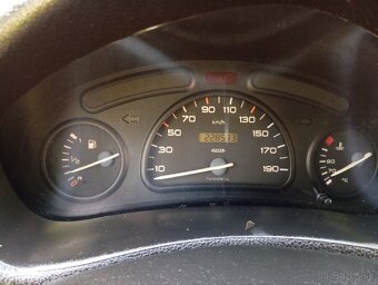 Peugeot 206 1.9d - 8