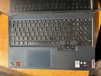 Predám nefunkčný Lenovo Legion 5 15ACH6H - 8
