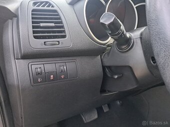 Kia Venga 1.6 benzín AUTOMAT - 8