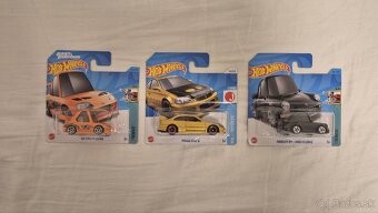 Hot Wheels - 8