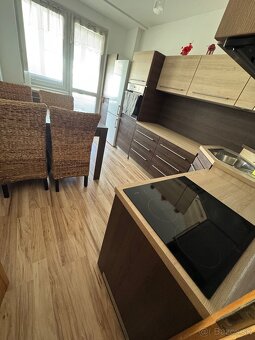 Ponúkam 3-izbový byt do prenájmu - 8