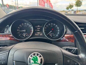 Škoda Superb Combi 2.0 TDI CR 170k Elegance - 8