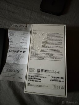 iPhone 15 128 GB Black - 8