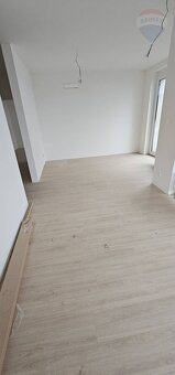 Predaj 2 izbového bytu s predzáhradkou Nitra - Kynek  EXKLUZ - 8