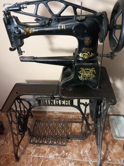 Singer - 8
