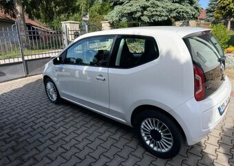 Volkswagen Up 1,0i klima tempomat výhř.sedad benzín manuál - 8